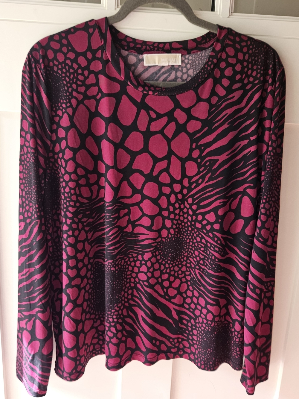 MICHAEL Michael Kors Magenta and Black Long Sleeve Printed Tee